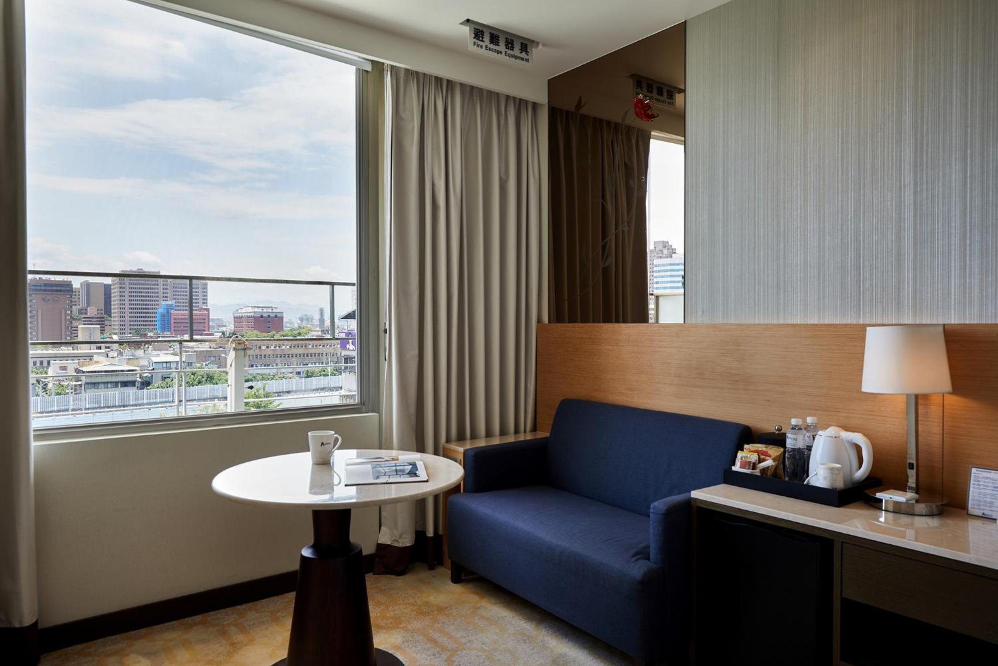 K Hotel Tianjin Tajpej Buitenkant foto