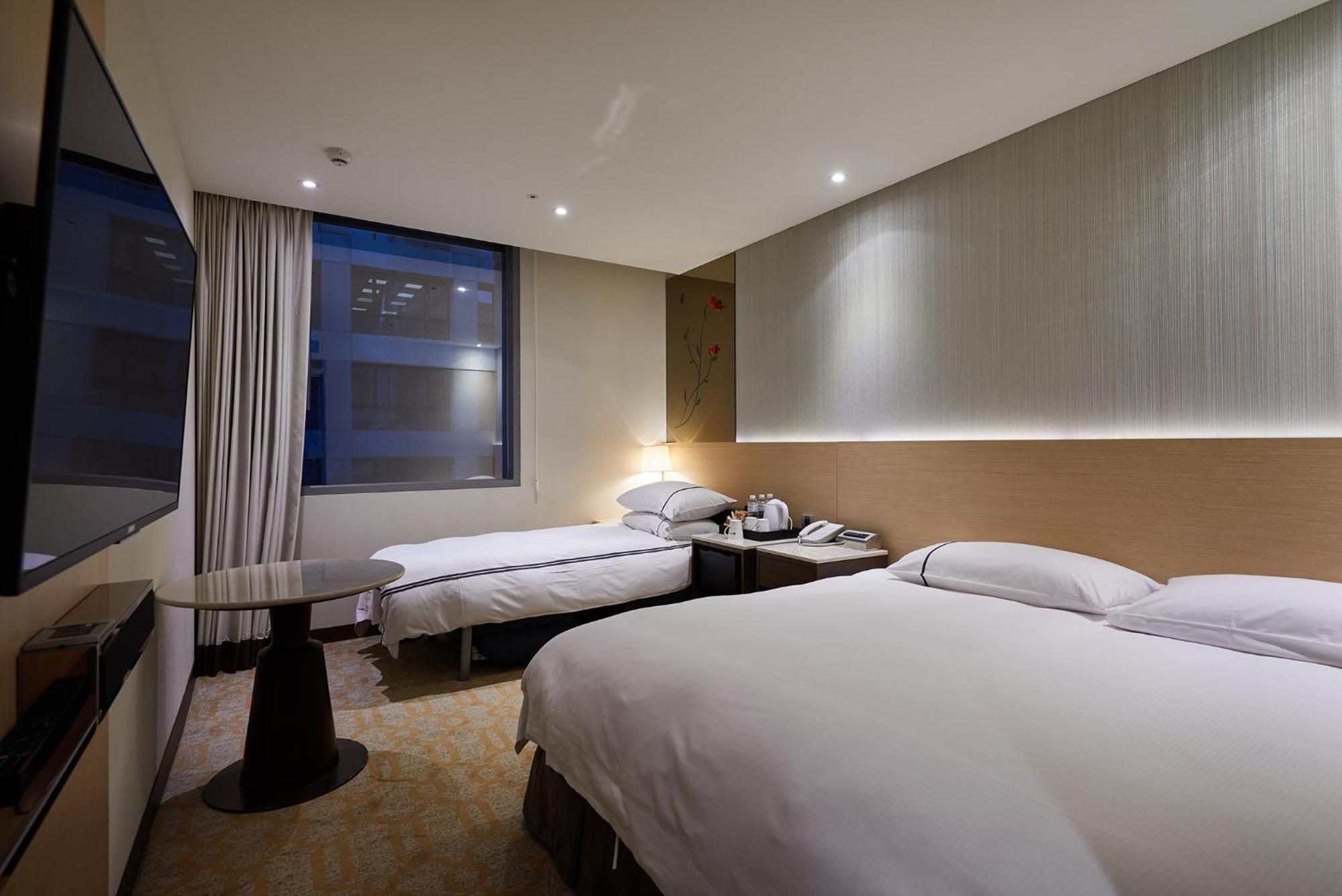 K Hotel Tianjin Tajpej Buitenkant foto